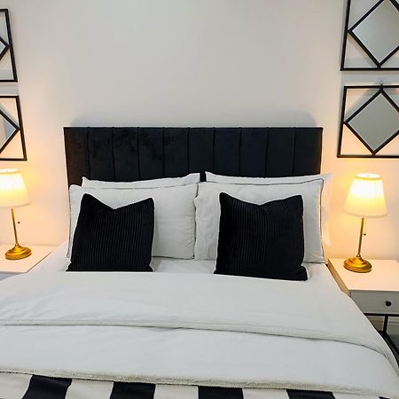 Spacious 3 Bed Flat Belvedere Dartford ภายนอก รูปภาพ