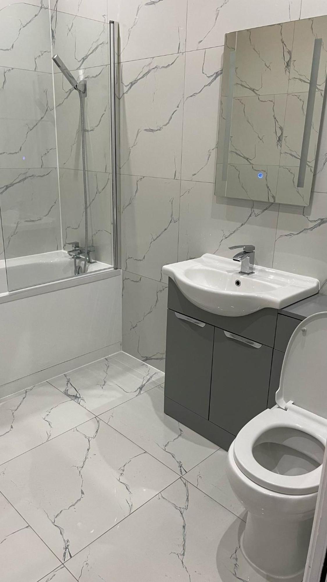 Spacious 3 Bed Flat Belvedere Dartford ภายนอก รูปภาพ